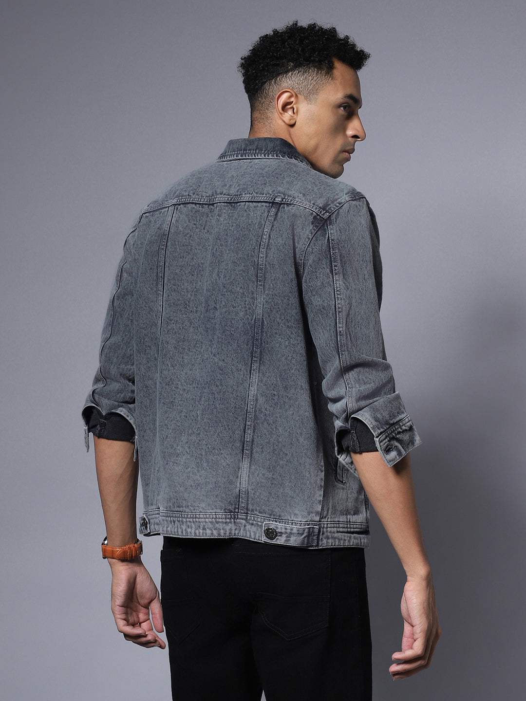 Men Regular Fit Full Sleeve Collared Denim Jacket