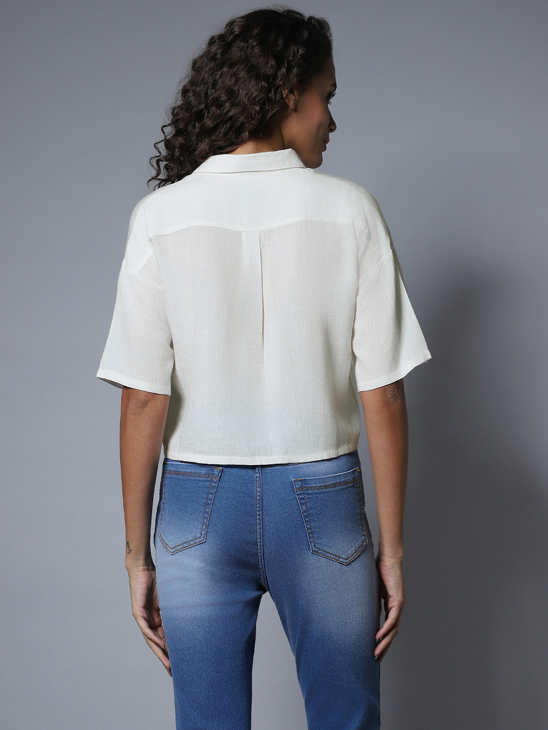 Classic Boxy Spread Collar Extended Sleeves Crop Casual Shirt