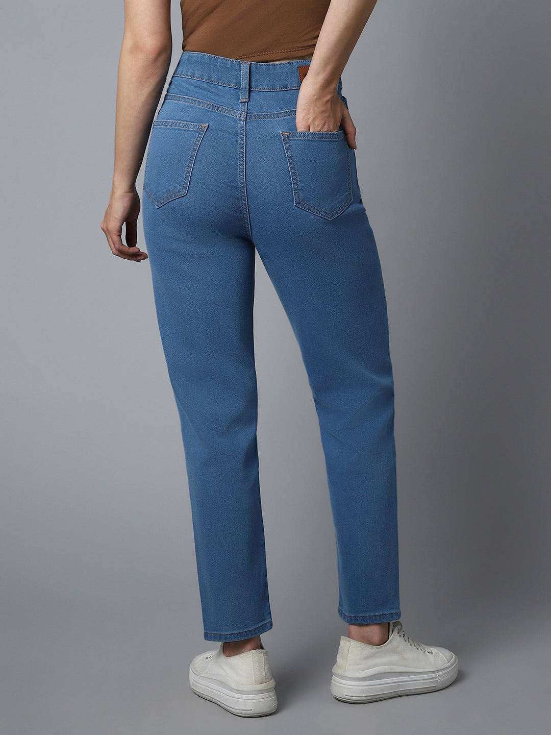 Women Clean Look High-Rise Cotton Jeans