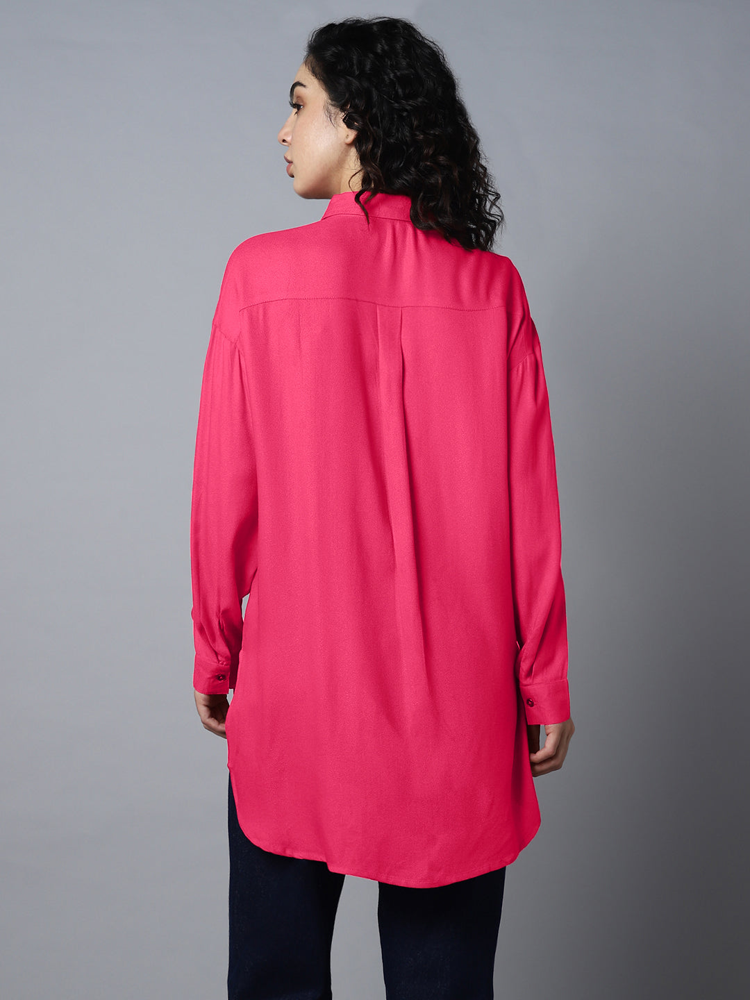 Spread Collar Classic Boxy Opaque Casual Shirt