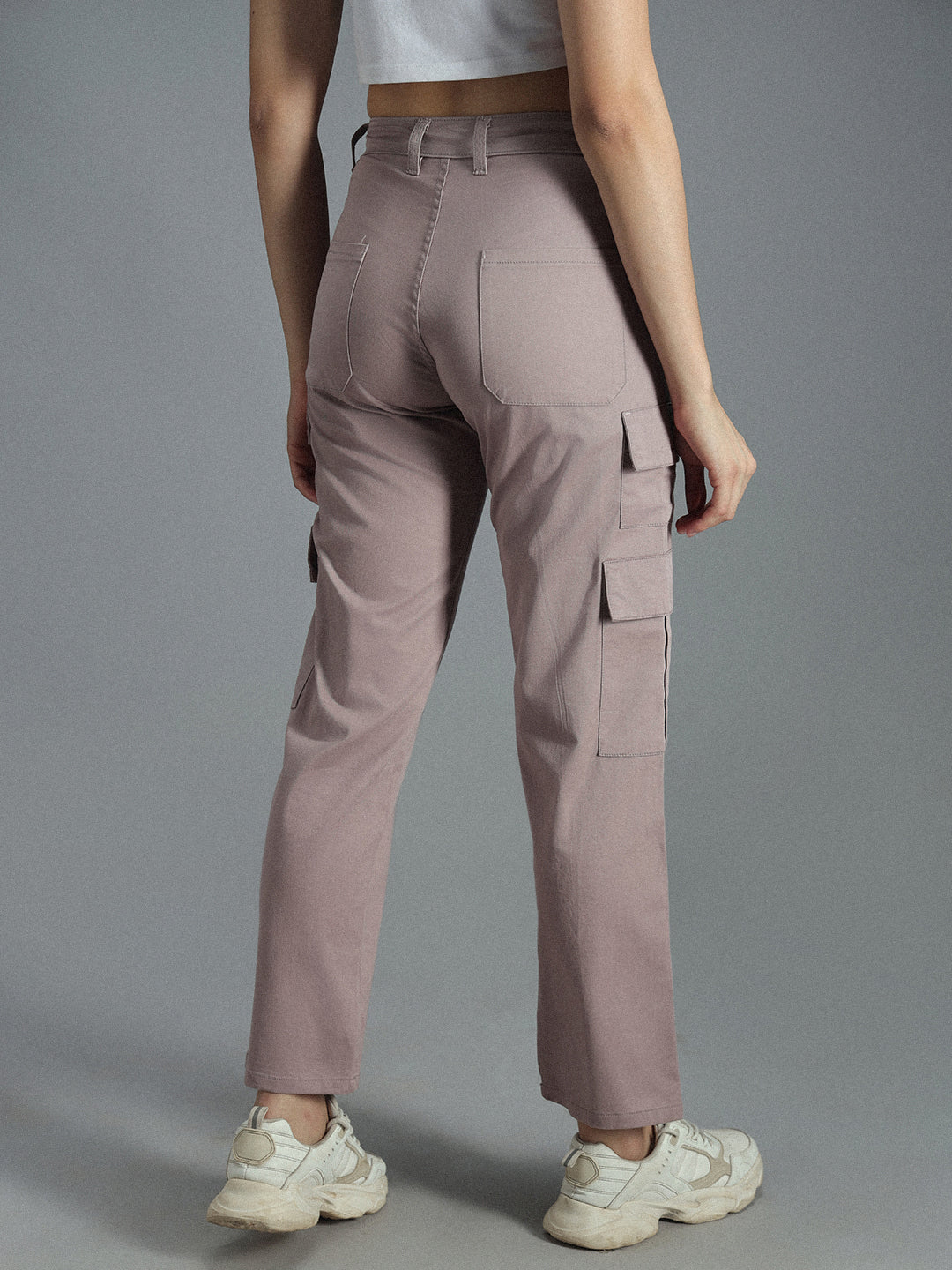 Women Relaxed Straight Leg High-Rise Plain Cargos Trousers