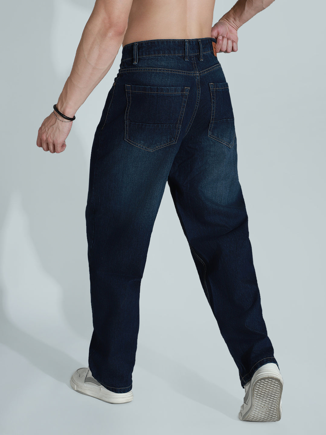 Men Wide Leg Mid-Rise Light Fade Clean Look Cotton Jeans