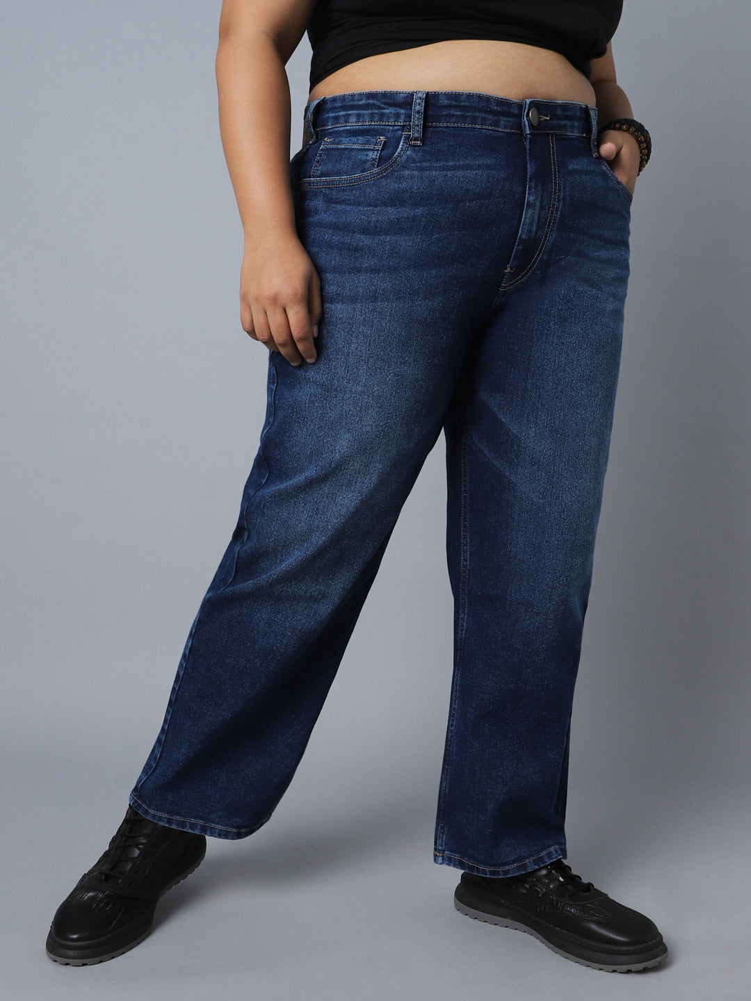 Plus Size Women Blue High-Rise Light Fade Stretchable Jeans