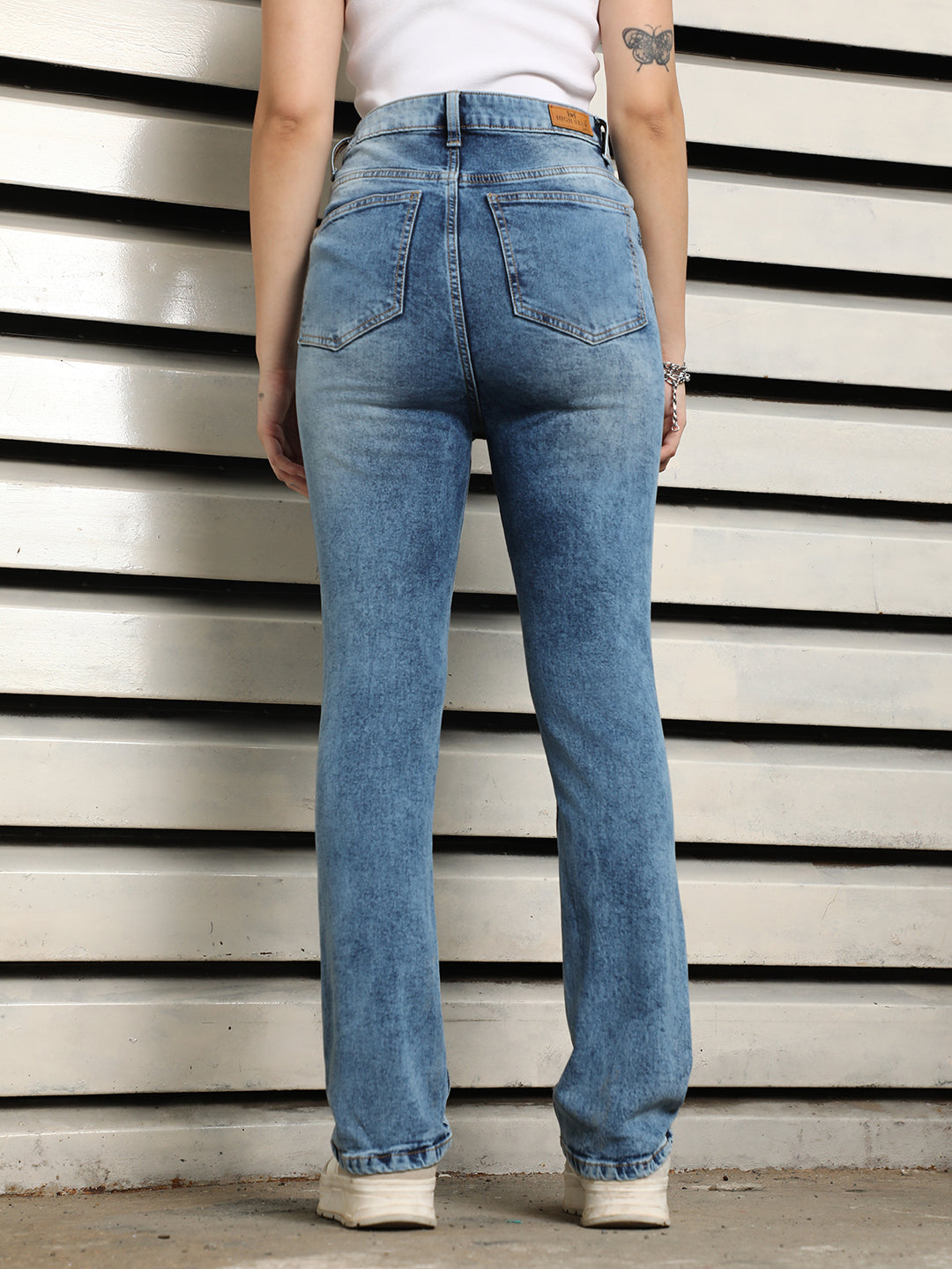 Women stove pipe High-Rise Heavy Fade Jeans