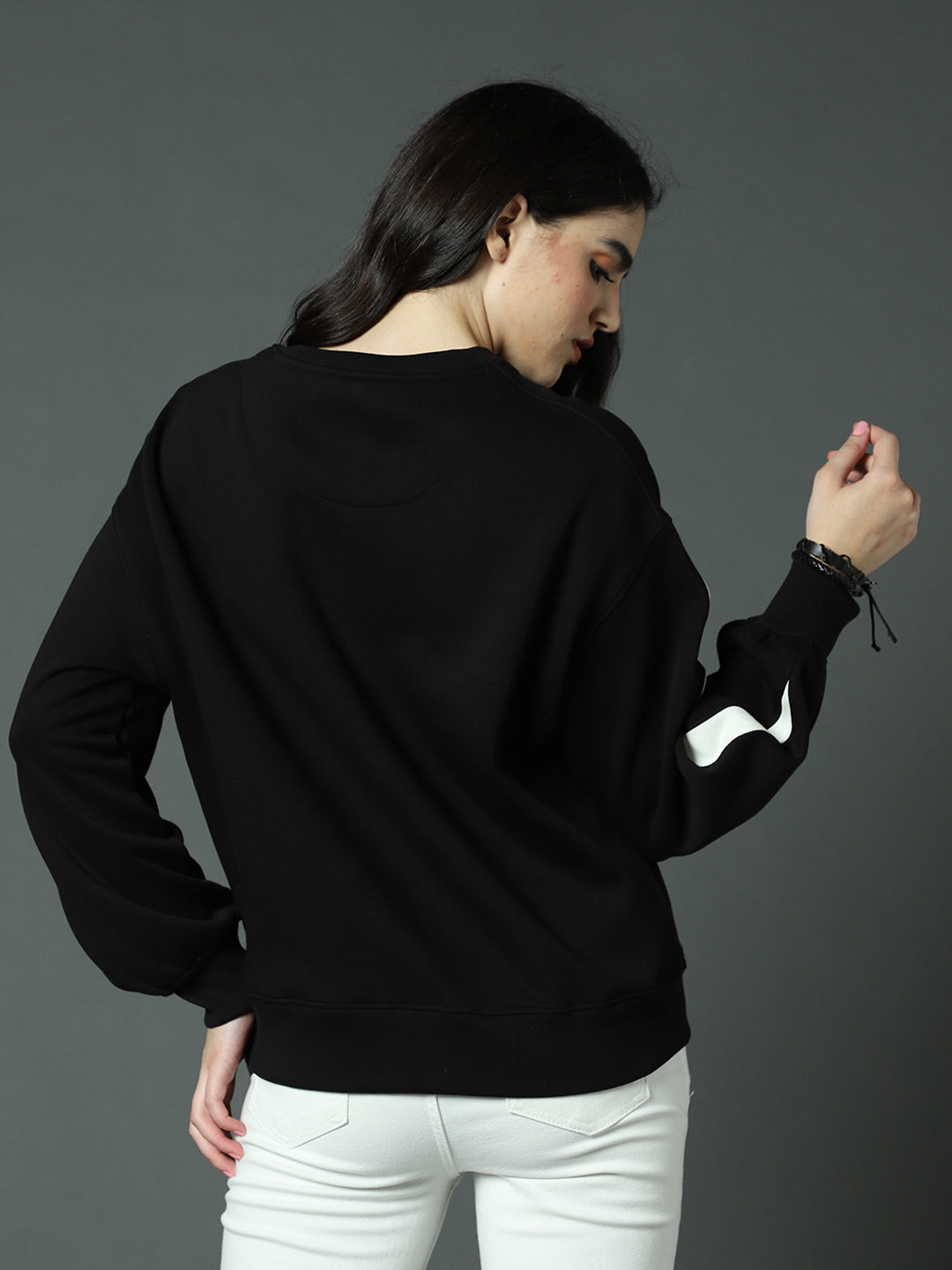 Round Neck Full Sleeves Ribbed Pullover