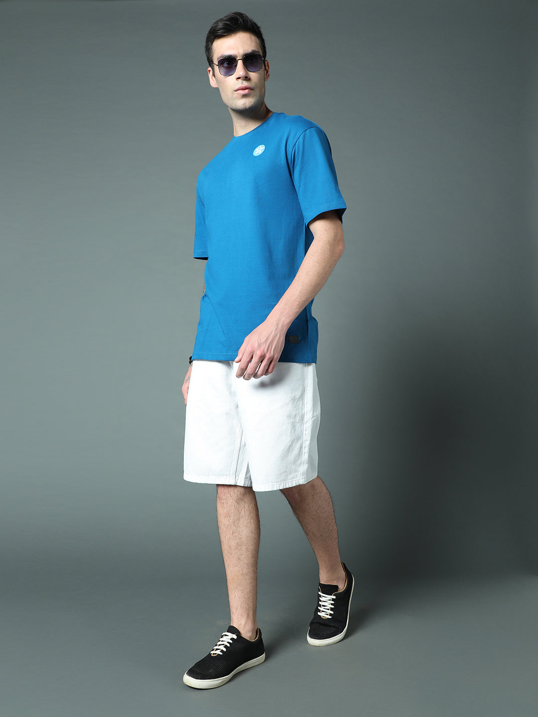 Men Mid-Rise Loose Fit Pure Cotton Chino Shorts