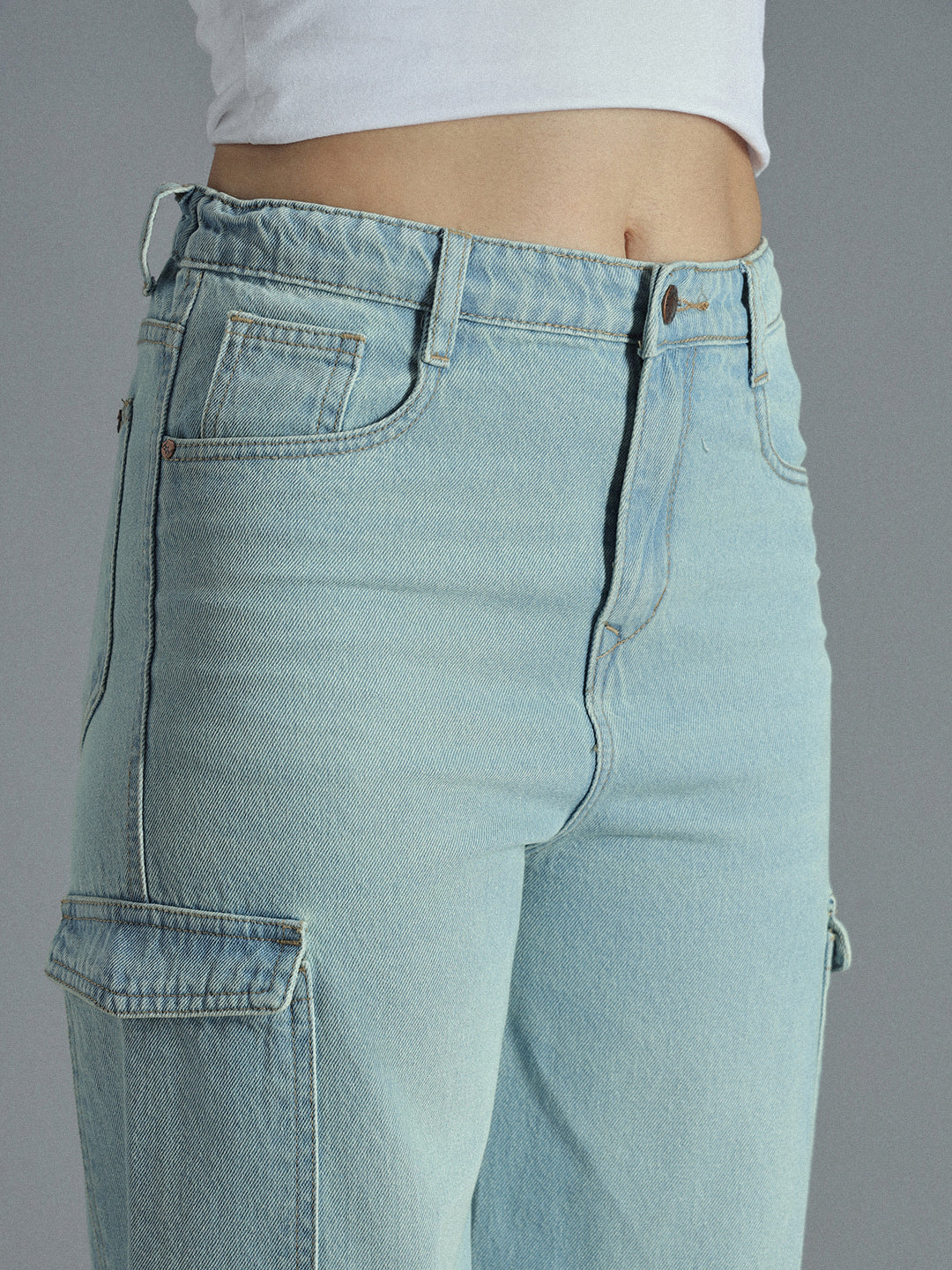 Women 90s Baggy Stretchable Distress Cargo Jeans