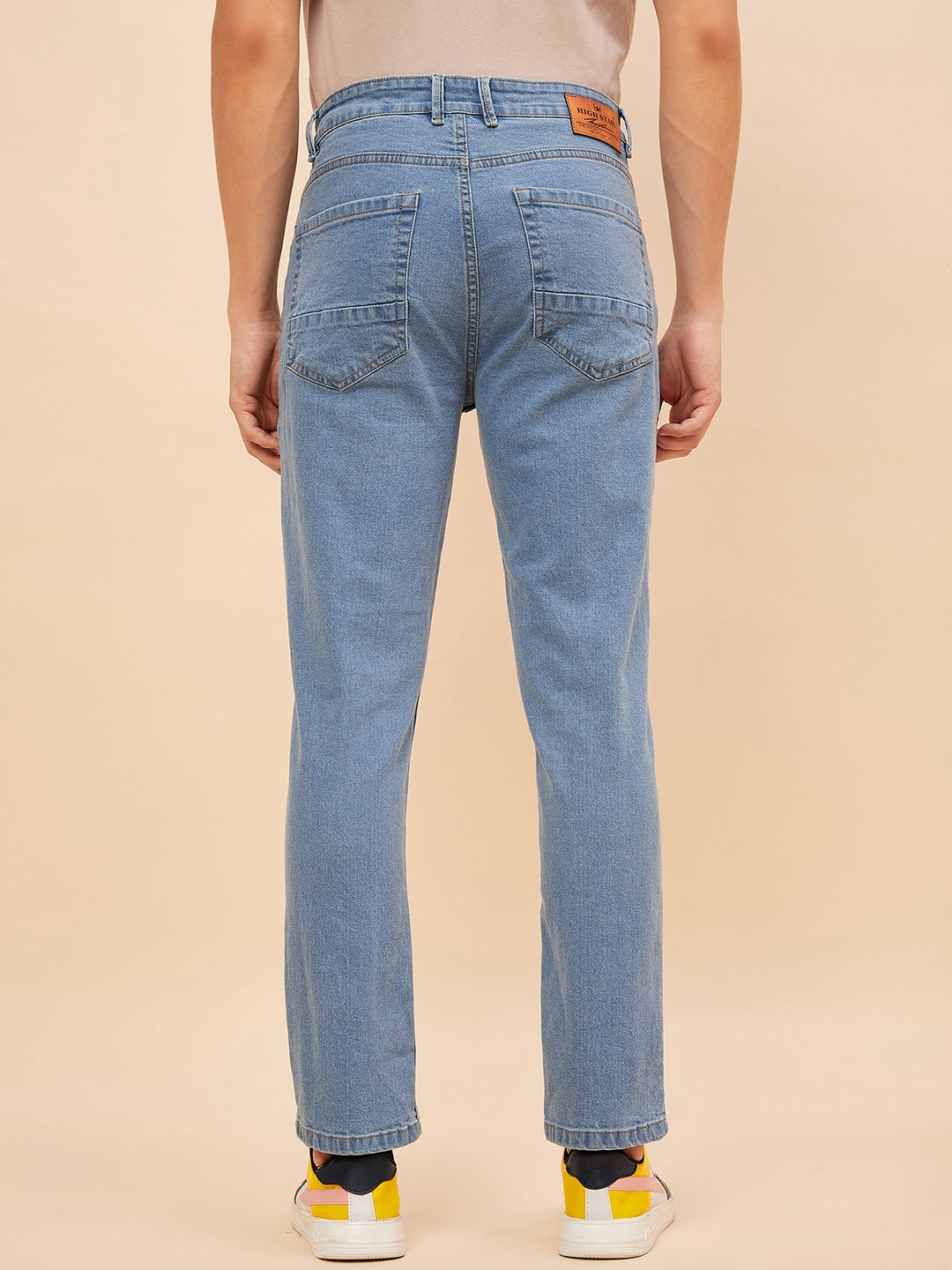 Men Straight Fit Mid-Rise Stretchable Jeans