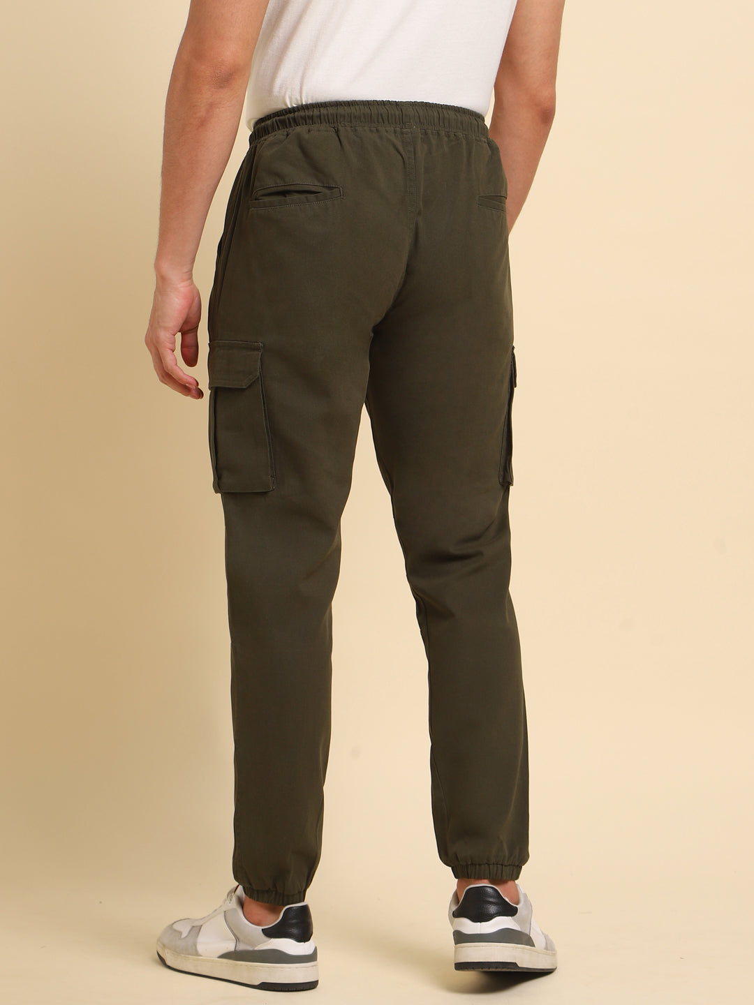 Men Mid-Rise Non Iron Cargo Trousers