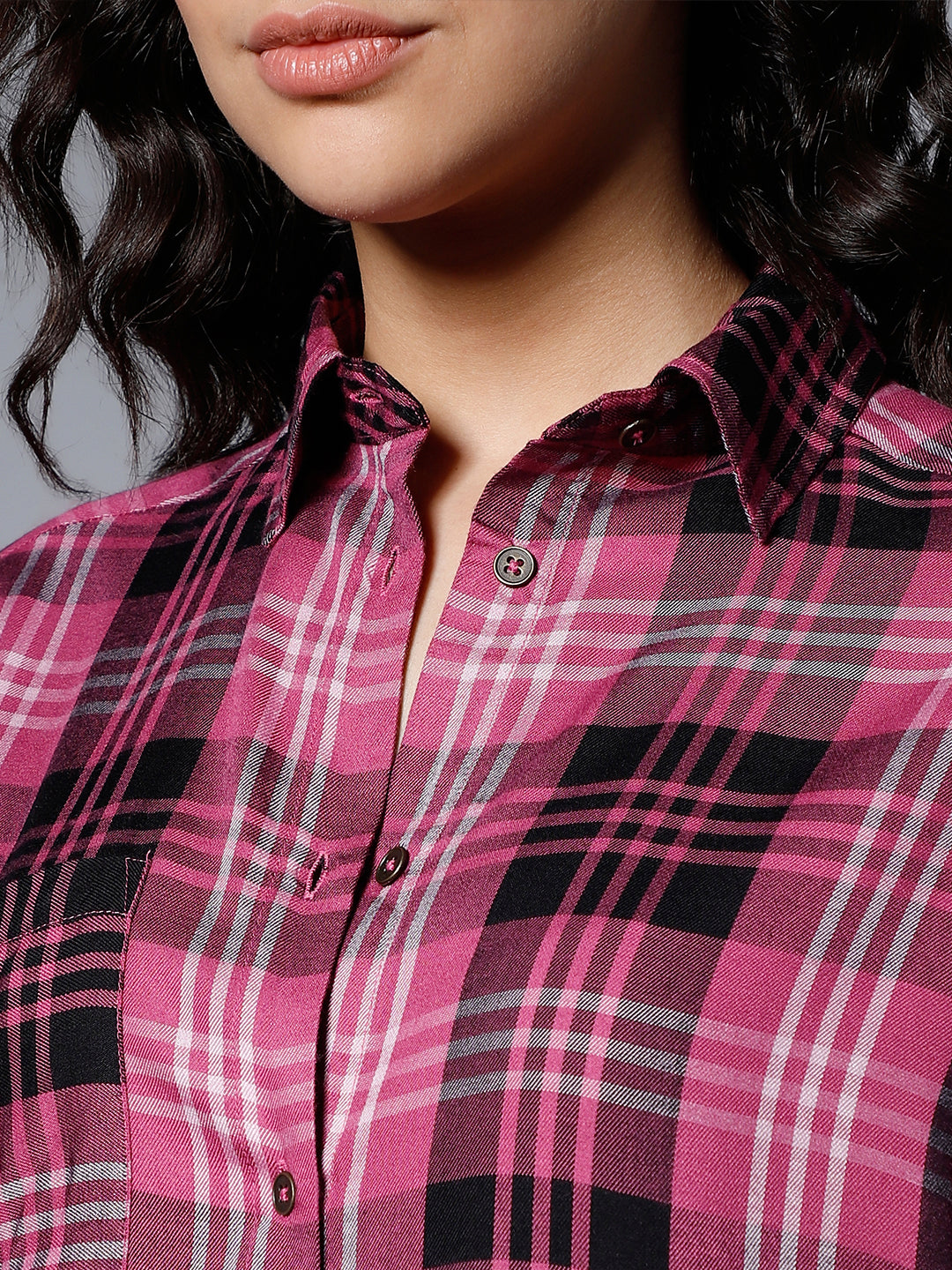 Classic Checked Spread Collar Boxy Fit Pure Cotton Casual Shirt