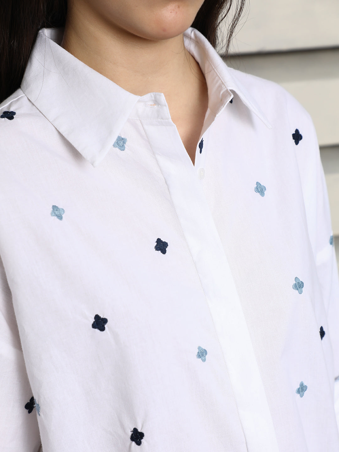 Classic Spread Collar Cotton Casual Shirt