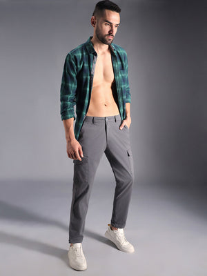 Men Relaxed Mid-Rise Cotton Cargos Trousers