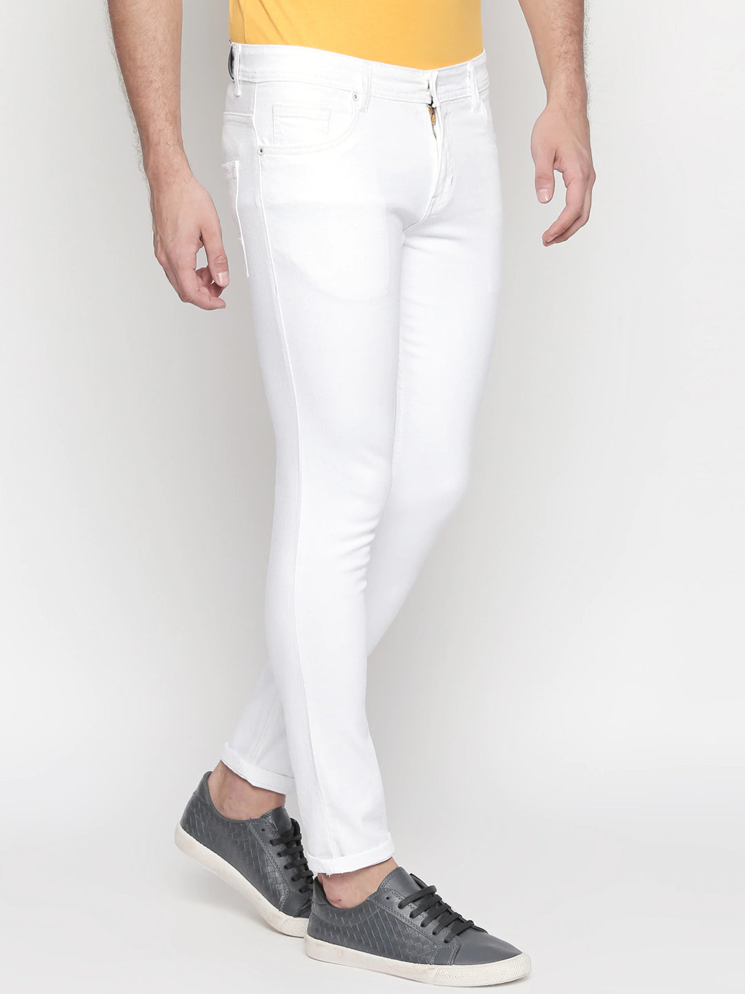 Men White Slim Fit Mid-Rise Clean Look Stretchable Jeans