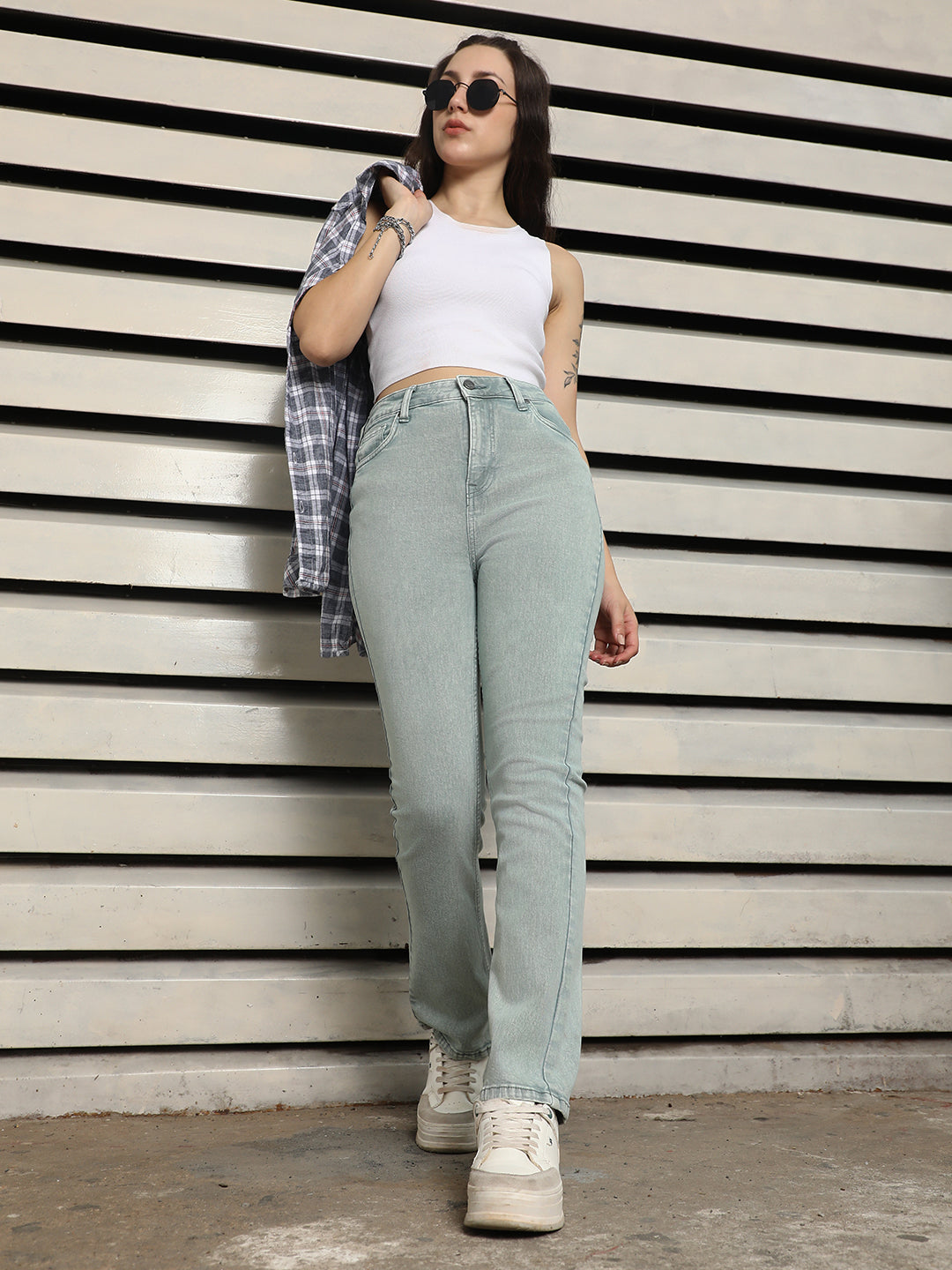 Women Stove Pipe High-Rise Light Fade Jeans