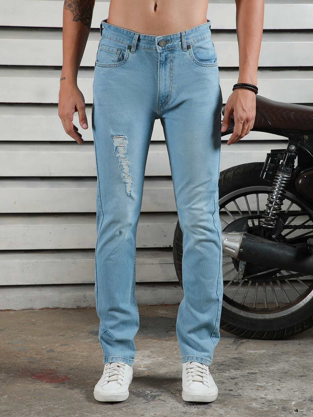 Men Straight Tappered Fit Heavy Fade Mild distress Cotton Jeans