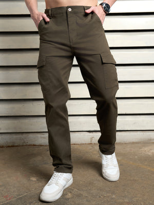 Men Cotton Cargo Solid Straight Fit Mid-Rise Trouser