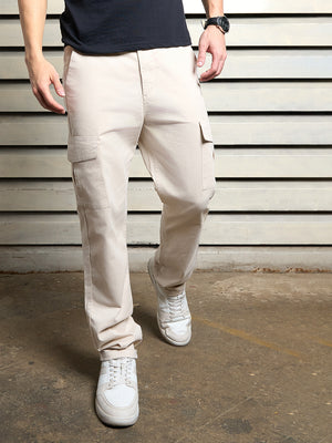 Men Cotton Cargo Solid Straight Fit Mid-Rise Trouser