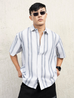 Hubberholme Men Standard Spread Collar Striped Cotton Oversized Casual Shirt