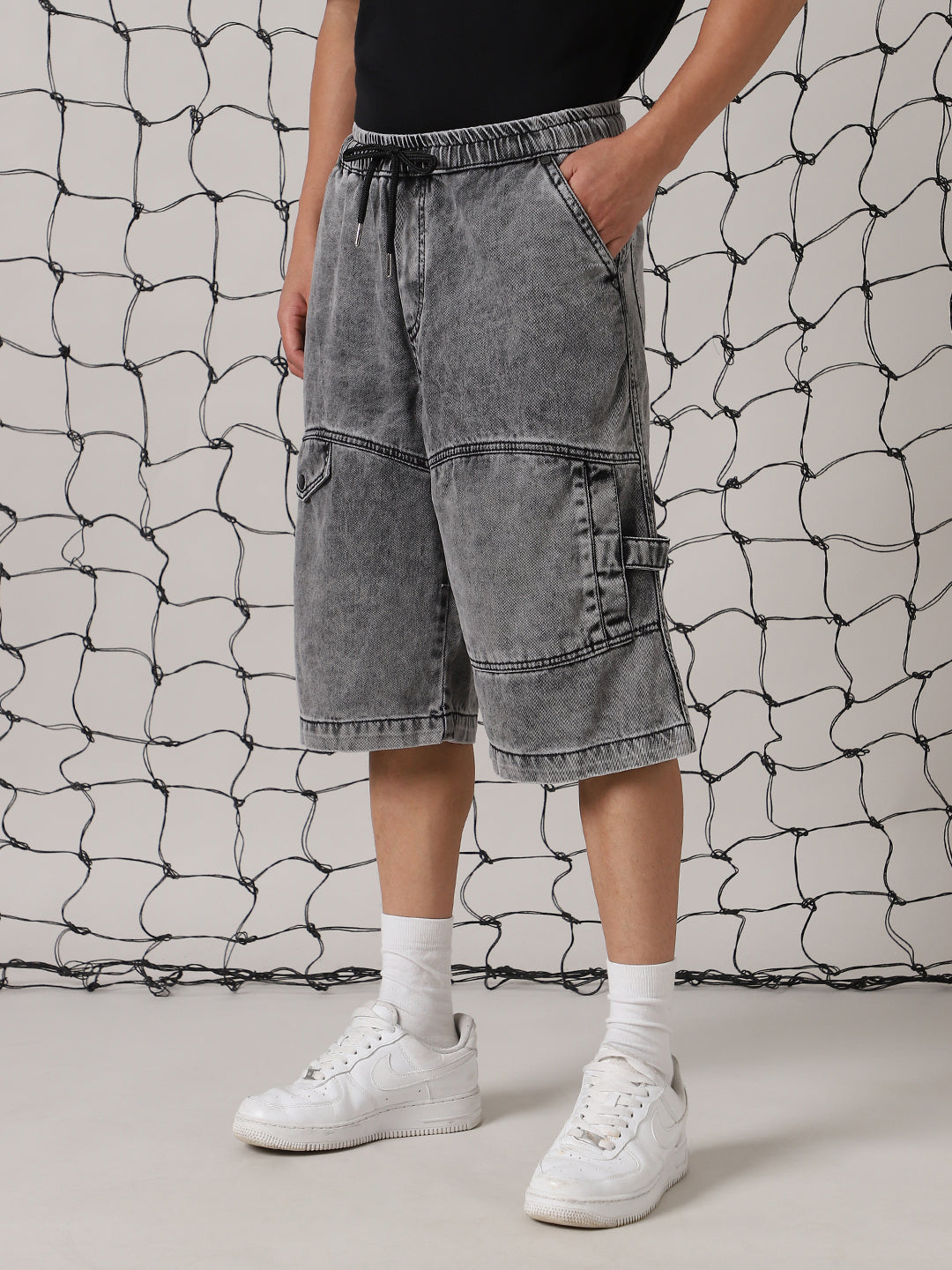 Hubberholme Men Washed Loose Barmuda Fit Denim Cargo Shorts