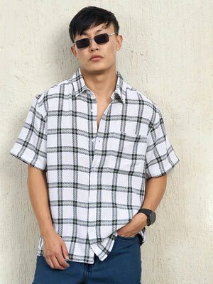 Hubberholme Men Standard Spread Collar Checked Cotton Oversized Casual Shirt