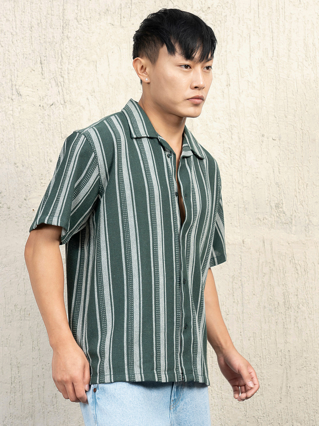 Hubberholme Men Standard Spread Collar Striped Cotton Oversized Casual Shirt