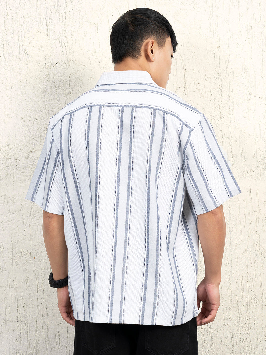 Hubberholme Men Standard Spread Collar Striped Cotton Oversized Casual Shirt