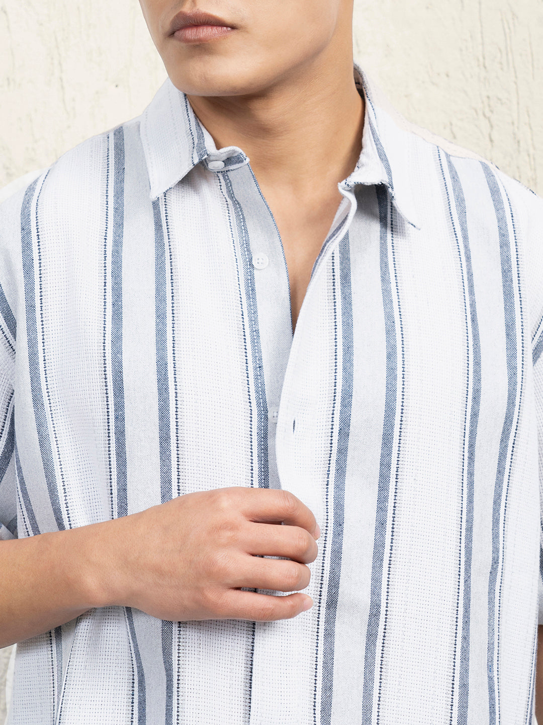 Hubberholme Men Standard Spread Collar Striped Cotton Oversized Casual Shirt