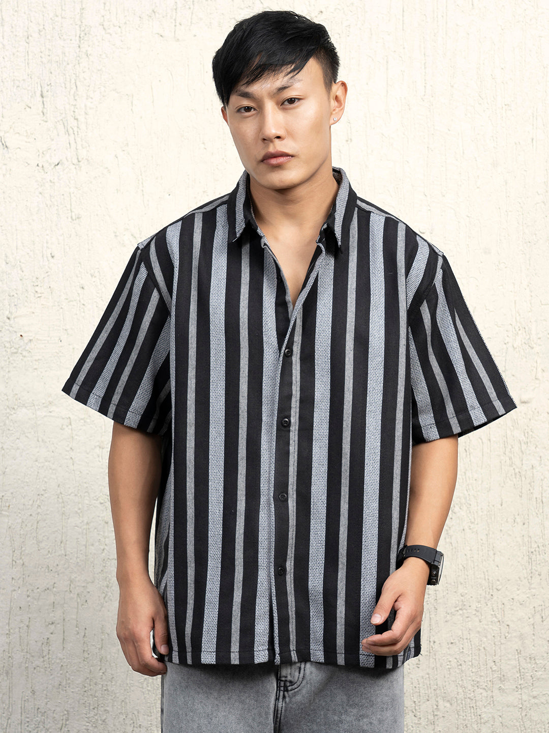 Hubberholme Men Standard Spread Collar Striped Cotton Oversized Casual Shirt