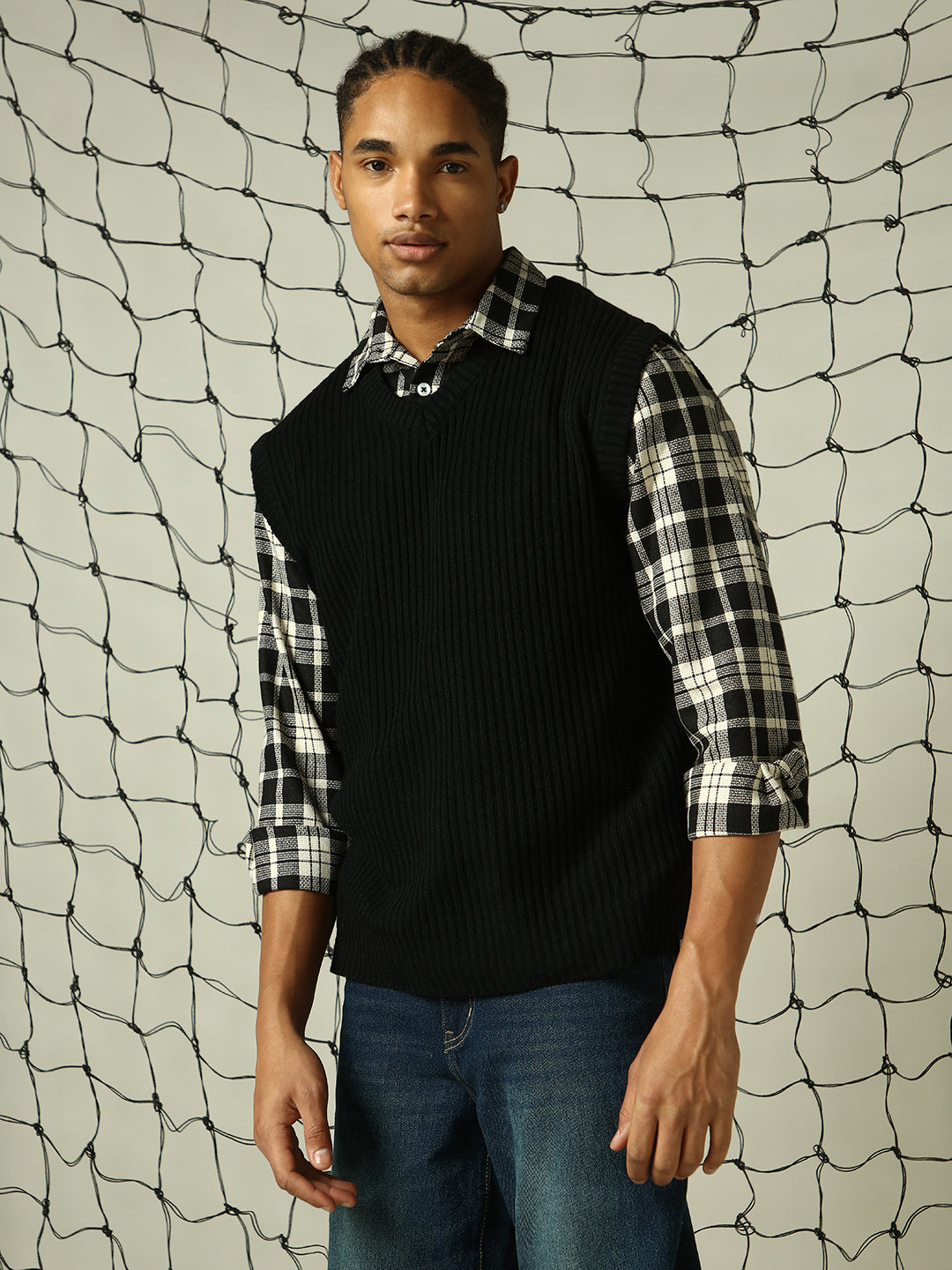 Hubberholme Men Striped Sweater Vest