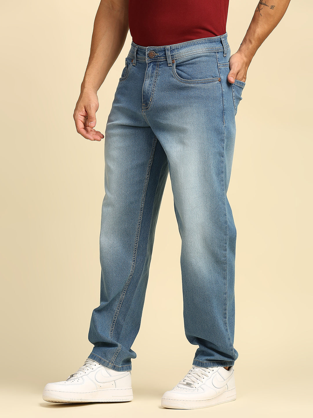 Men Blue Relaxed Tapered Fit Heavy Fade Jeans