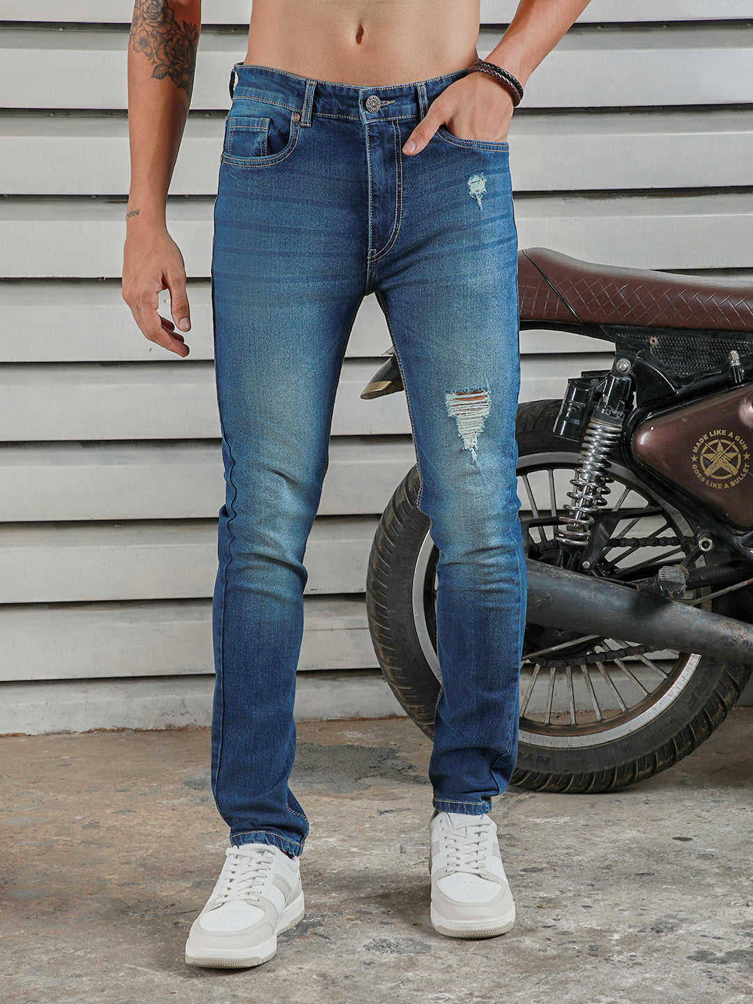 Men Straight Tappered Fit Heavy Fade Mild distress Cotton Jeans