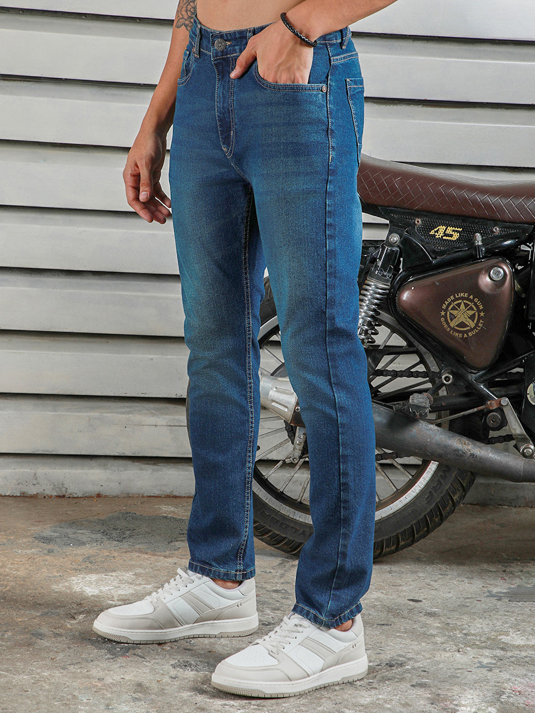 Men Straight Tappered Fit Light Fade Cotton Jeans