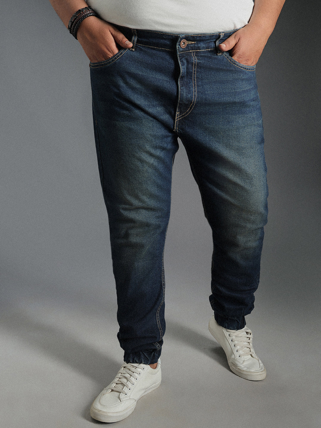 Men Plus Size Tapered Fit Pure Cotton Light Fade Jeans