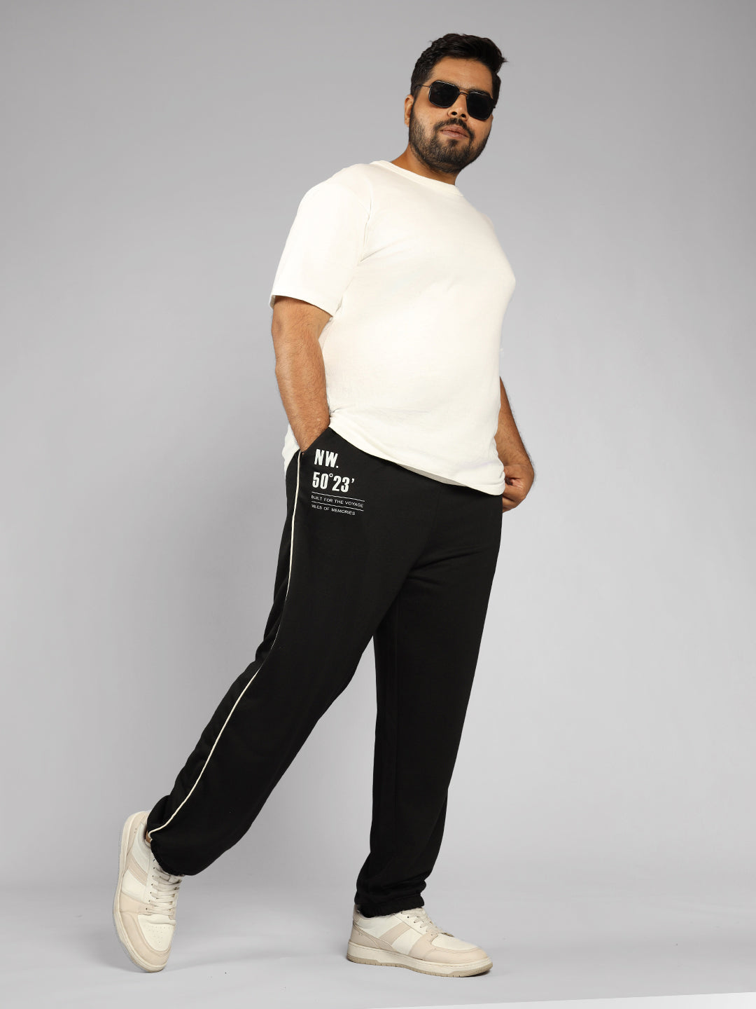 Men Plus Size Regular Fit Stretchable Joggers Trackpants