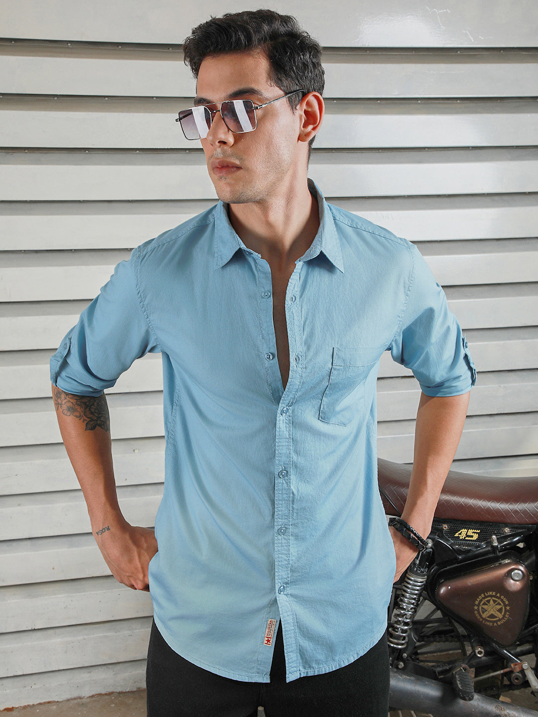 Classic Spread Collar Roll-Up Sleeves Cotton Casual Shirt