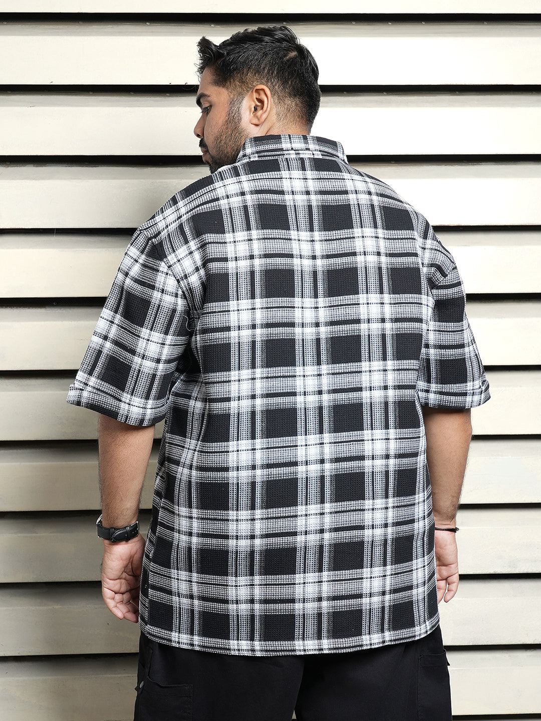 Plus Size Men Cotton Spread Collar Short Sleeves Relaxed Fit Casual Shirt