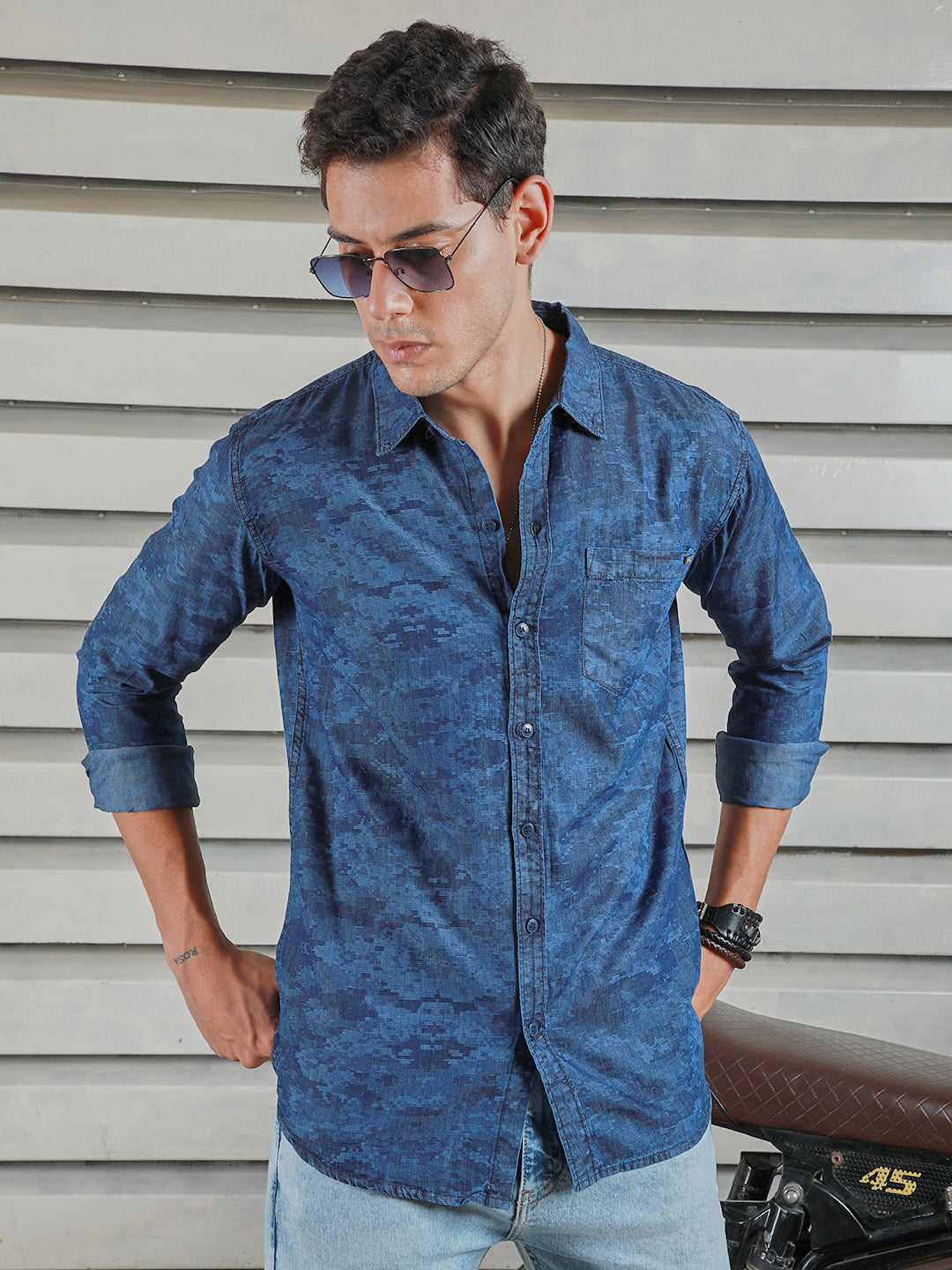 Classic Abstract Printed Spread Collar Roll Up Sleeves Cotton Casual Shirt