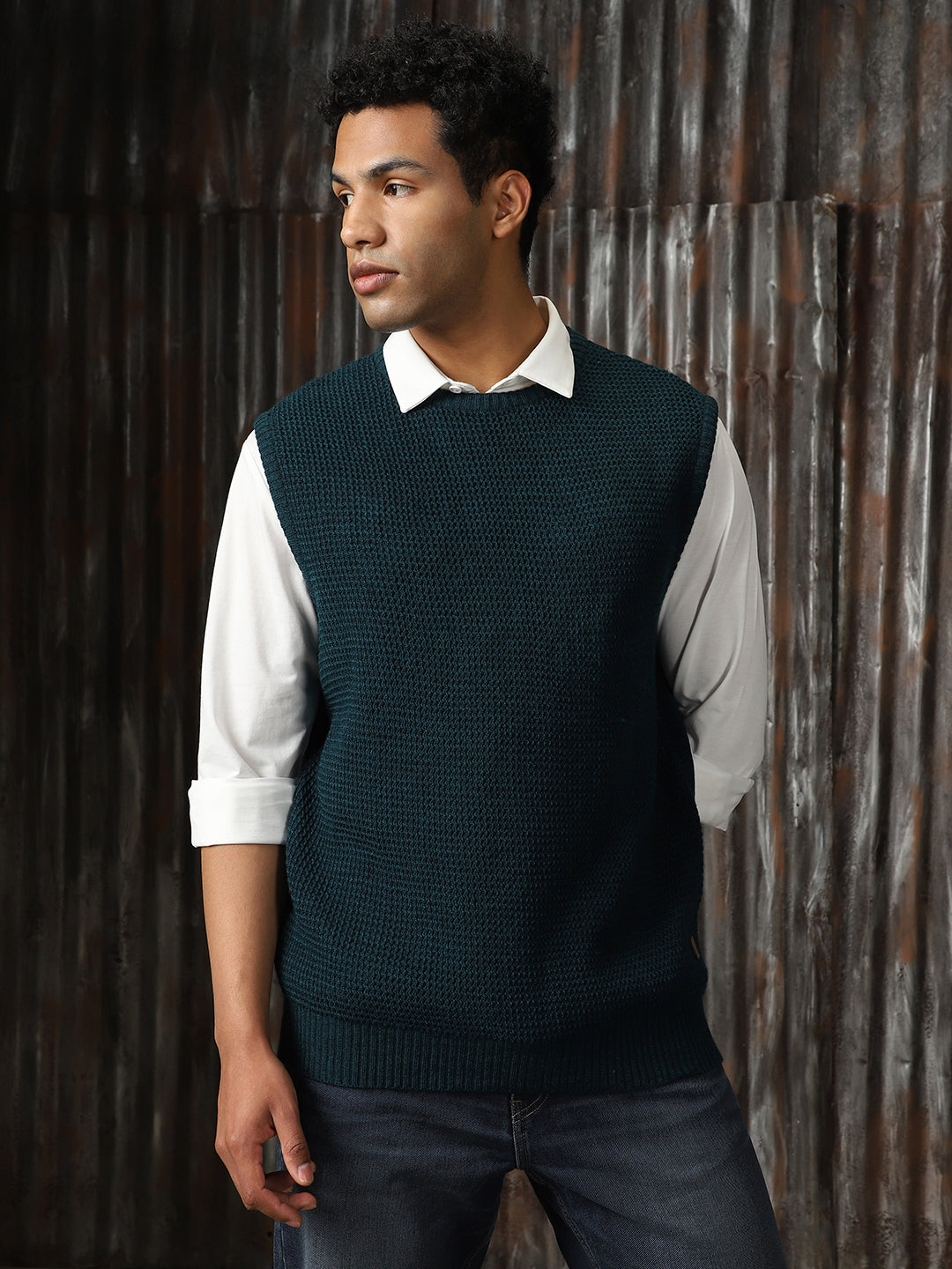 Men Knitted Acrylic Relaxed Fit  Round neck Sleeveless Sweaters