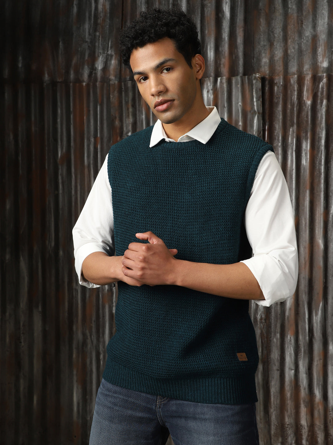 Men Knitted Acrylic Relaxed Fit  Round neck Sleeveless Sweaters