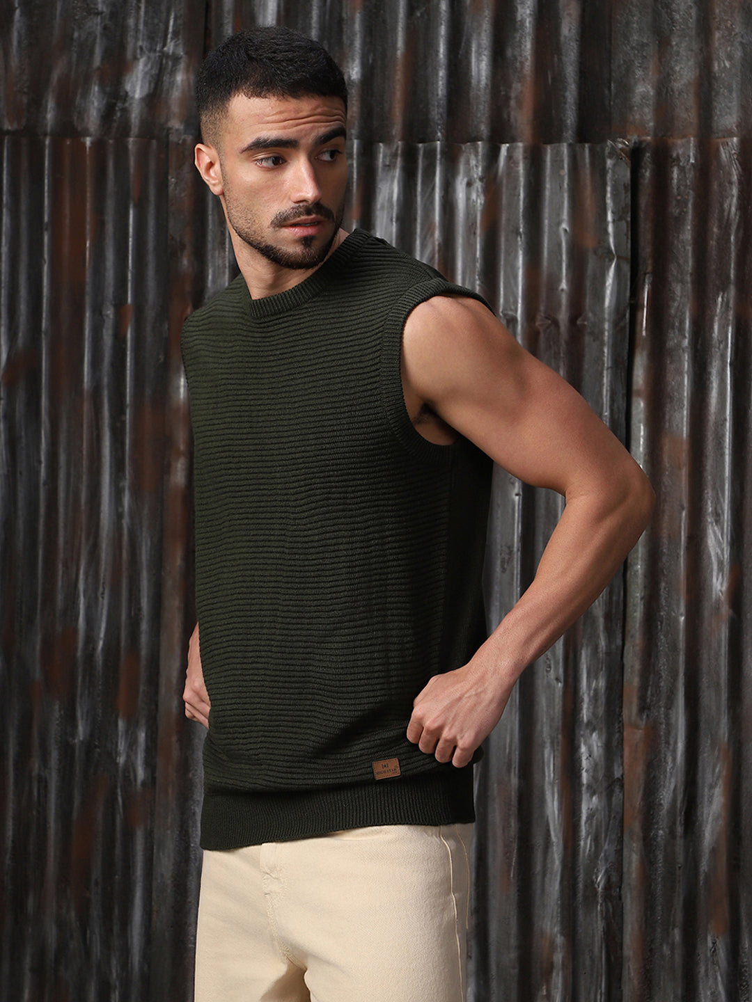 High Star Men Relaxed fit stractured sleevless vest Pullover