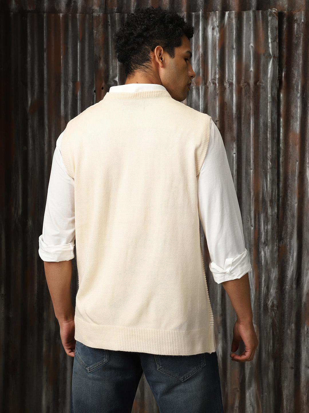 Men Knitted Acrylic Relaxed Fit  Round neck Sleeveless Sweaters