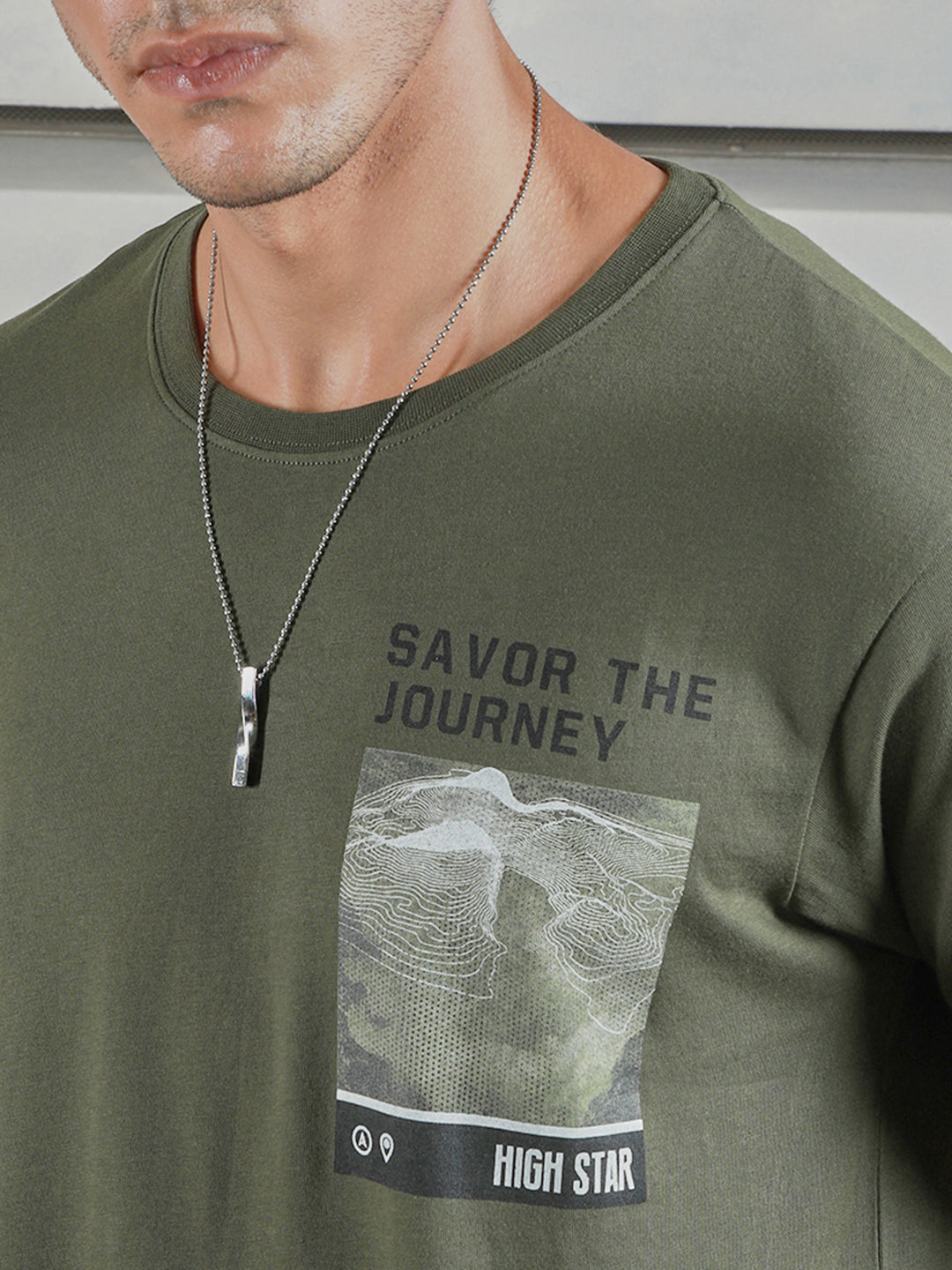 Men Striped Round Neck T-shirt