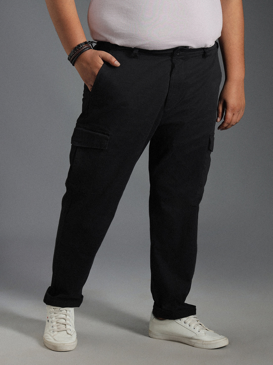 Plus Size Men Relaxed Straight Leg Mid-Rise Slim Fit Cargos Trousers