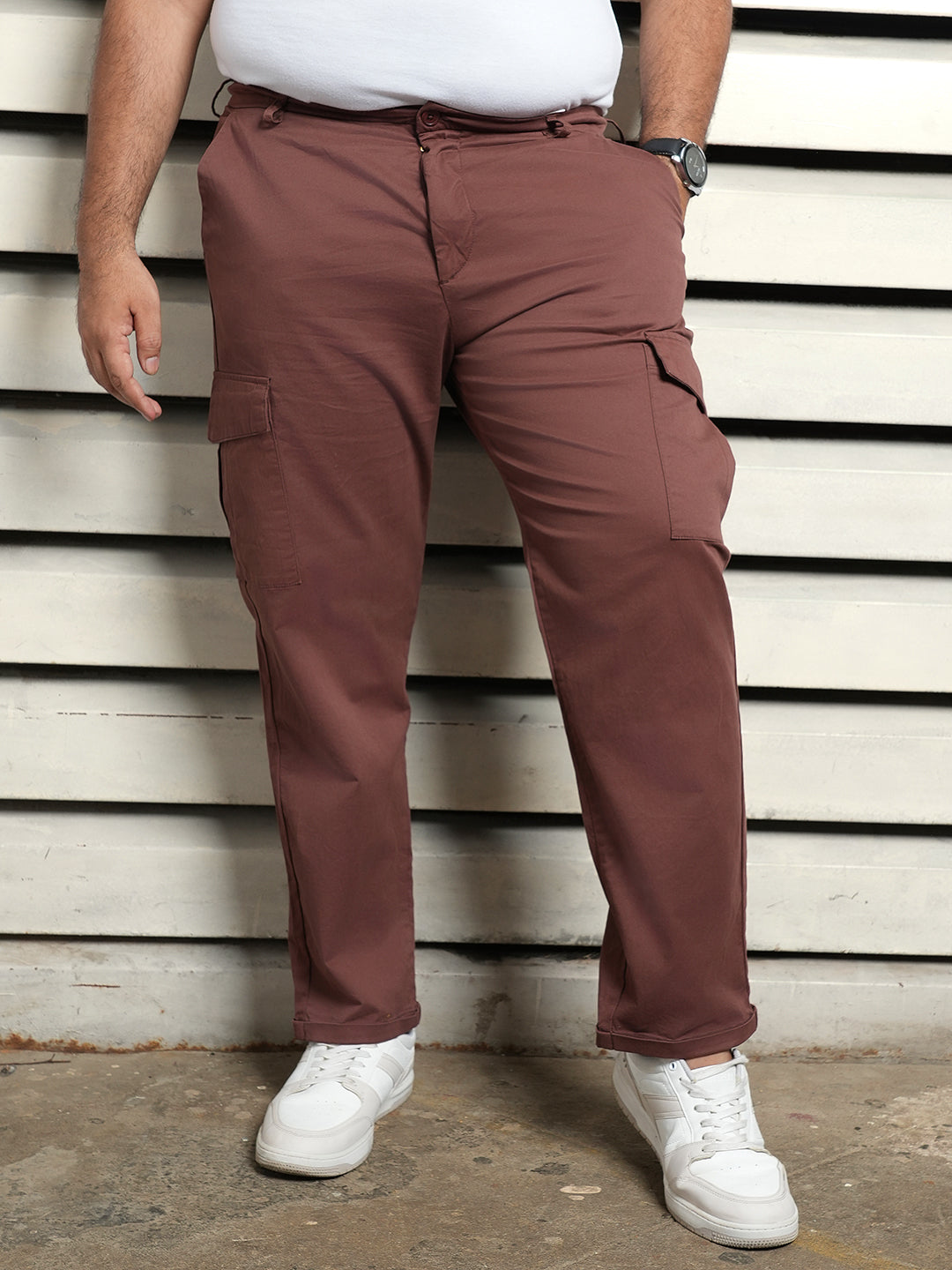 Plus Size Men Cotton Cargos Solid Slim Fit Mid-Rise Trouser