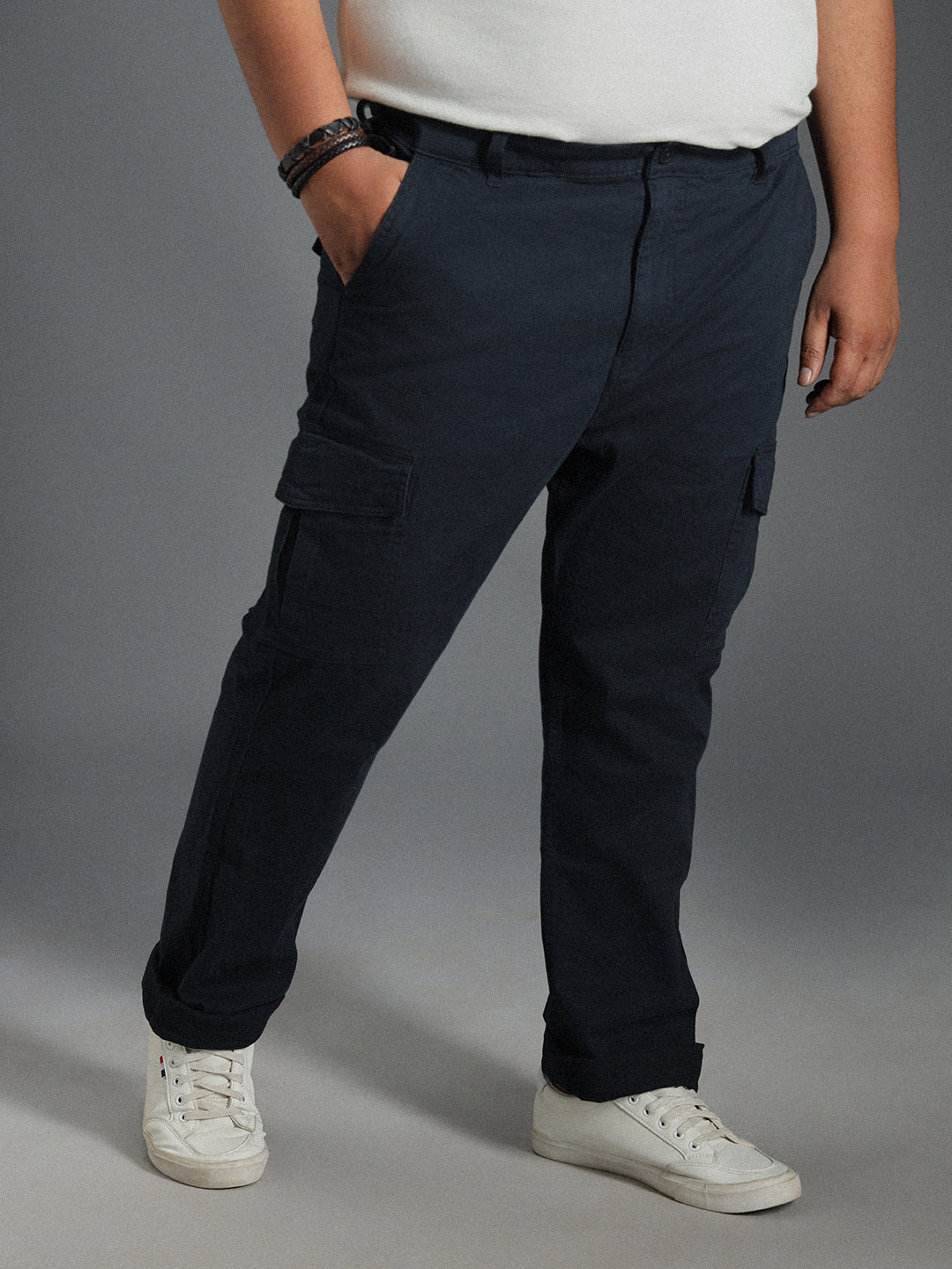 Plus Size Men Relaxed Mid-Rise Plain Cotton Straight Fit Cargos Trousers