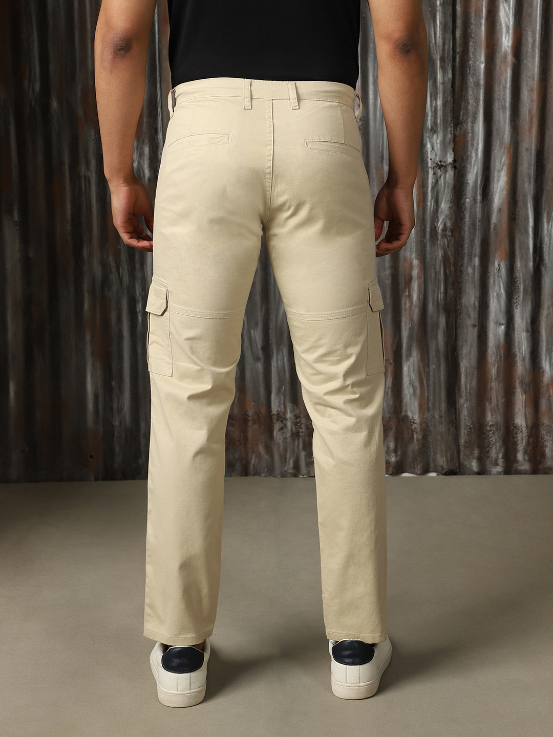 Men Solid Cotton Relaxed Fit Mid-rise   Trouser