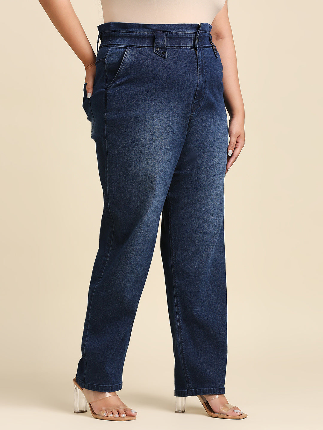 Women Plus Size Blue High-Rise Light Fade Stretchable Jeans