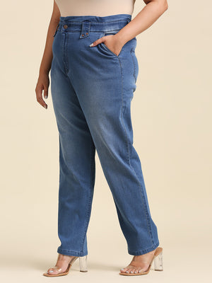 Women Plus Size Blue High-Rise Low Distress Light Fade Stretchable Jeans