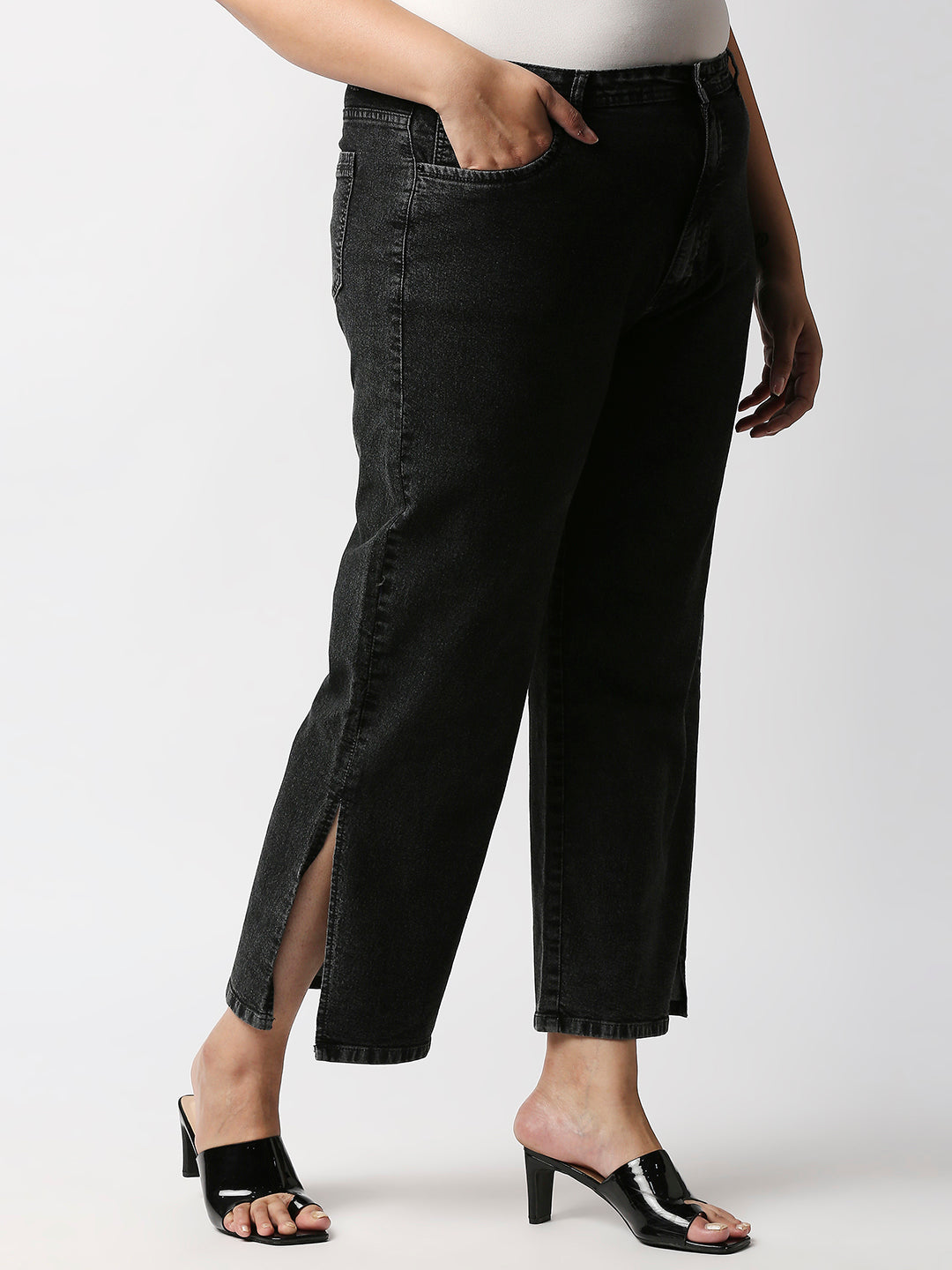 Women Plus Size Black Wide Leg High-Rise Stretchable Jeans