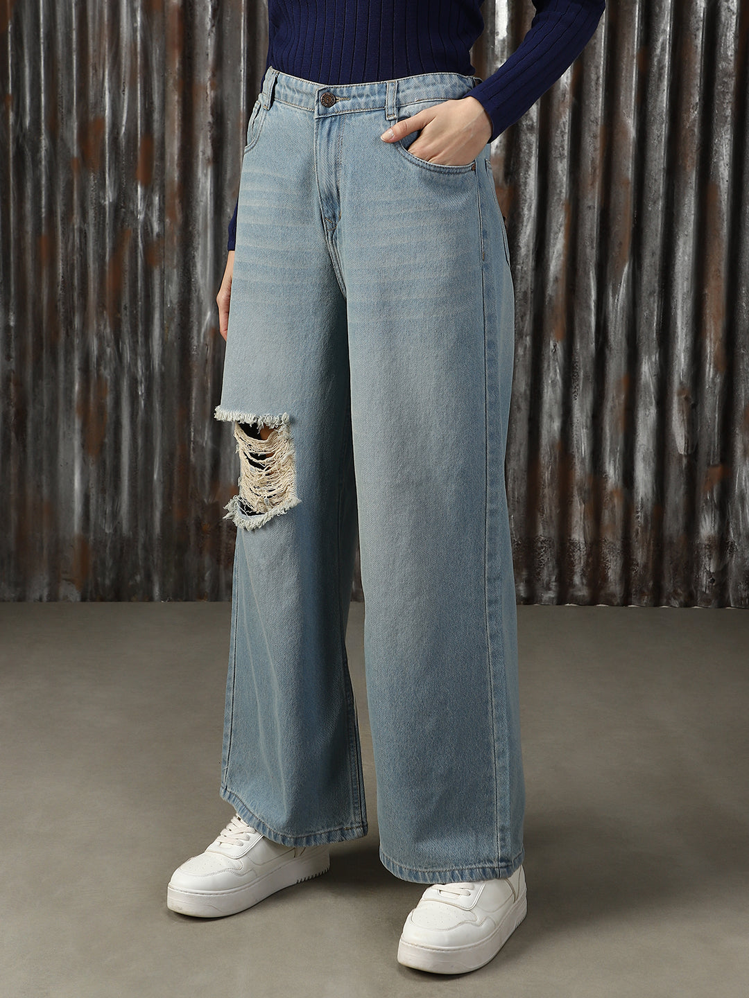 Women Washed Loose Fit High-rise Jeans